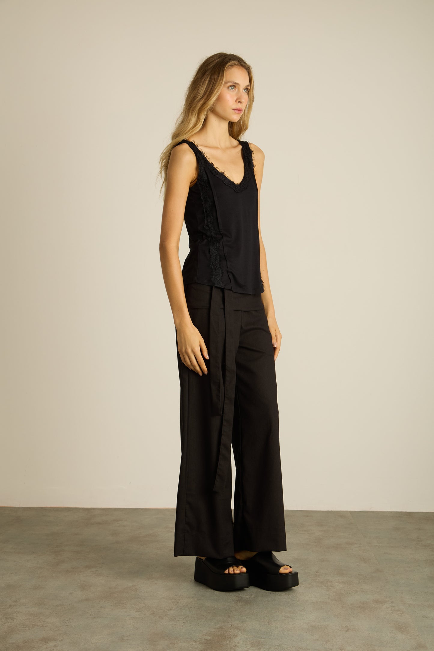 Blusa Lavínia Preto