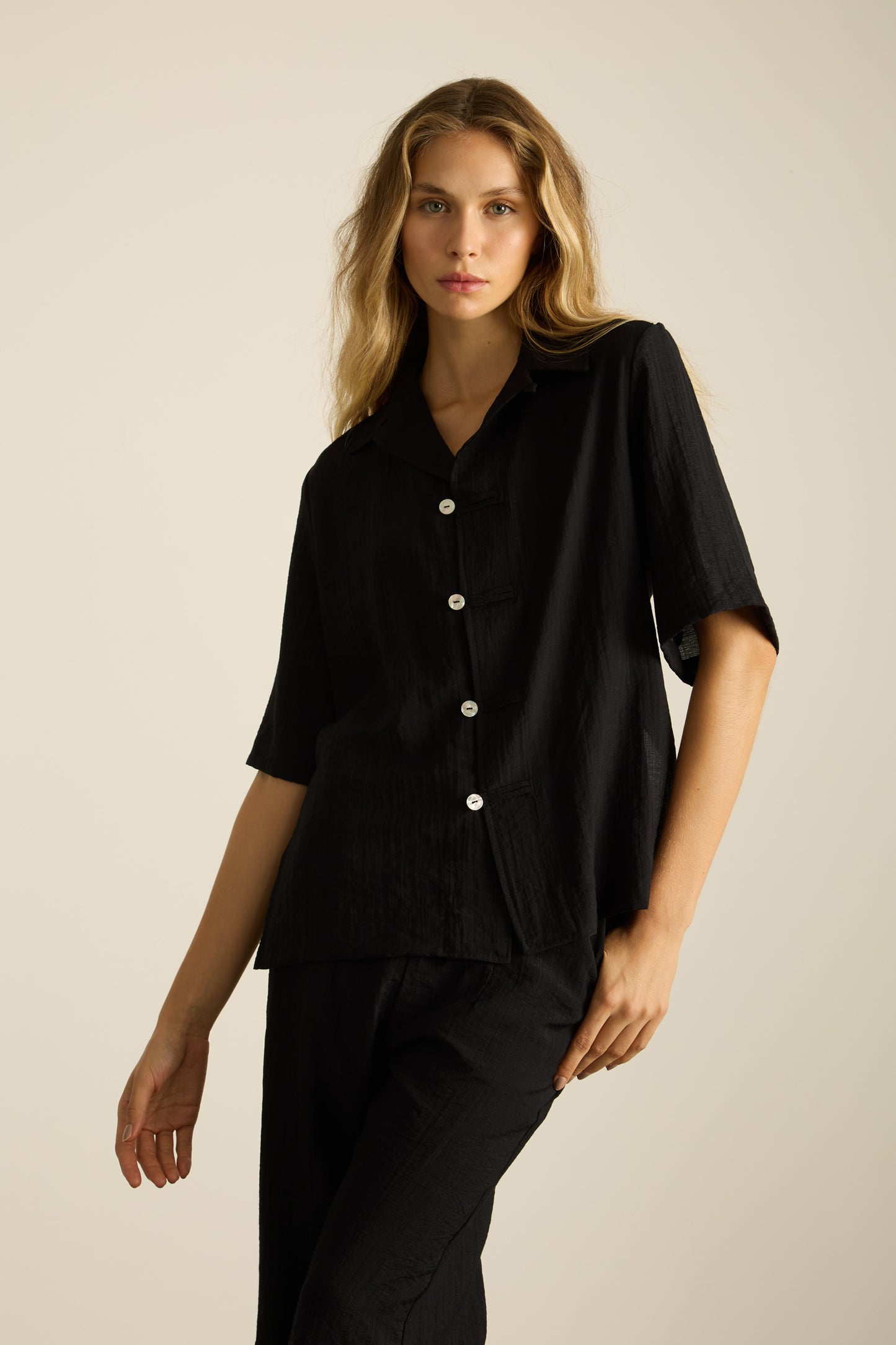 Camisa Jinju Preto