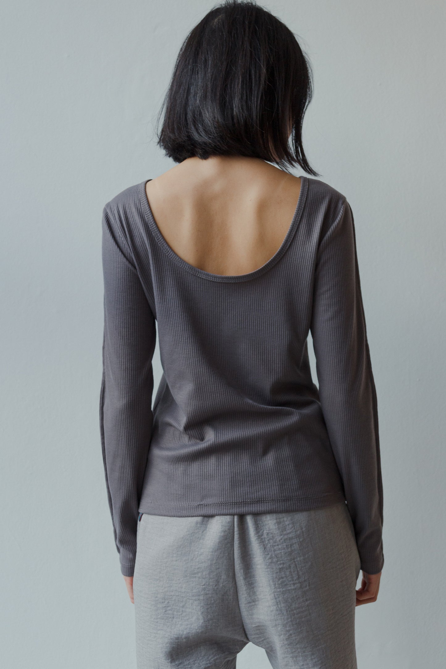 Manga Longa Basic Cinza