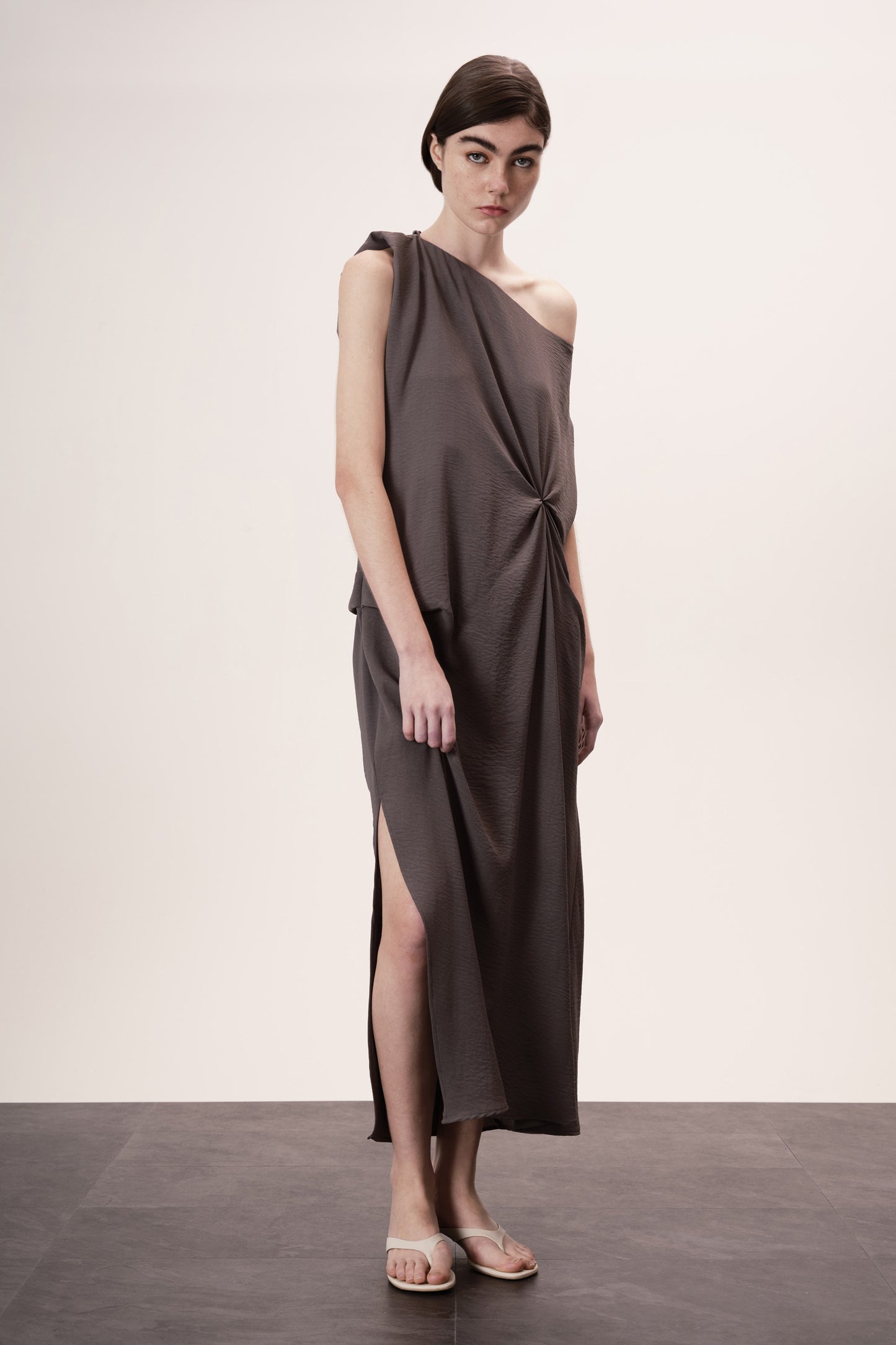 Vestido Iole Cinza