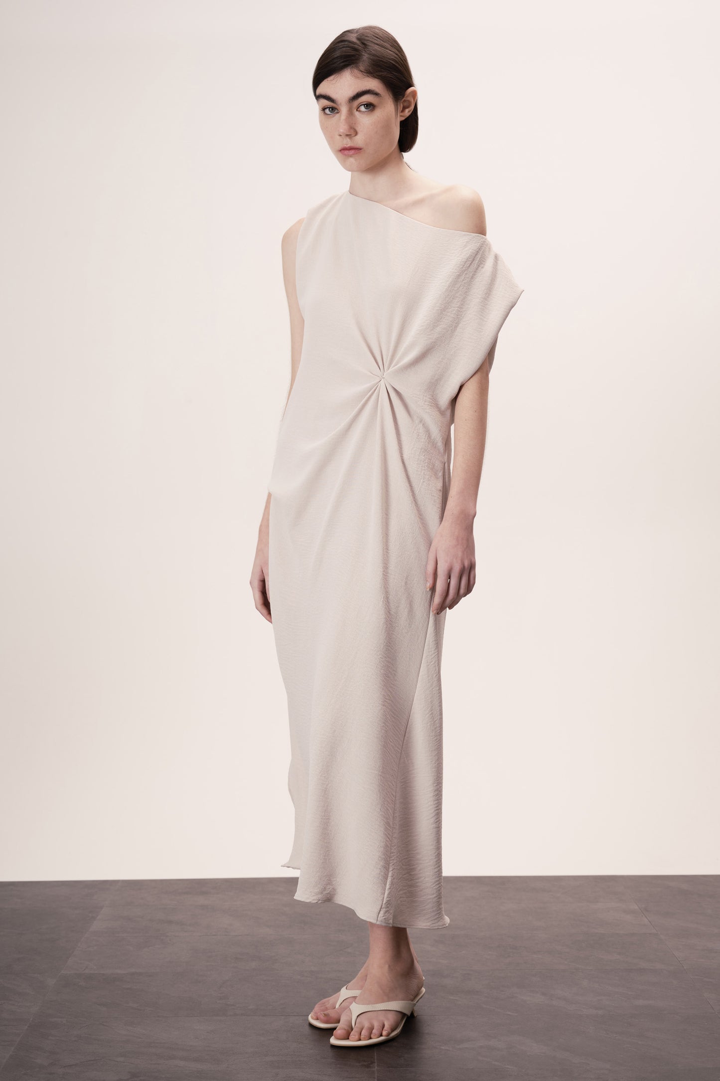 Vestido Iole Areia