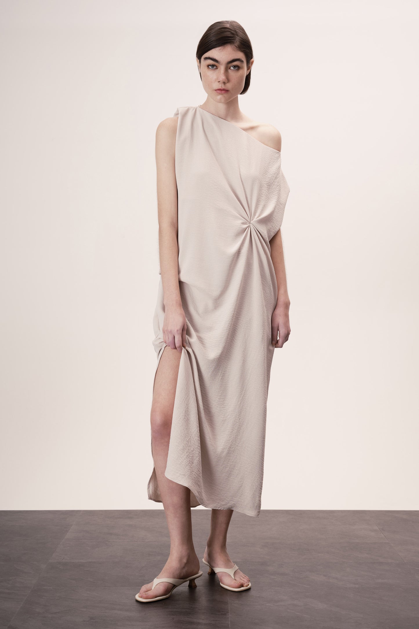 Vestido Iole Areia