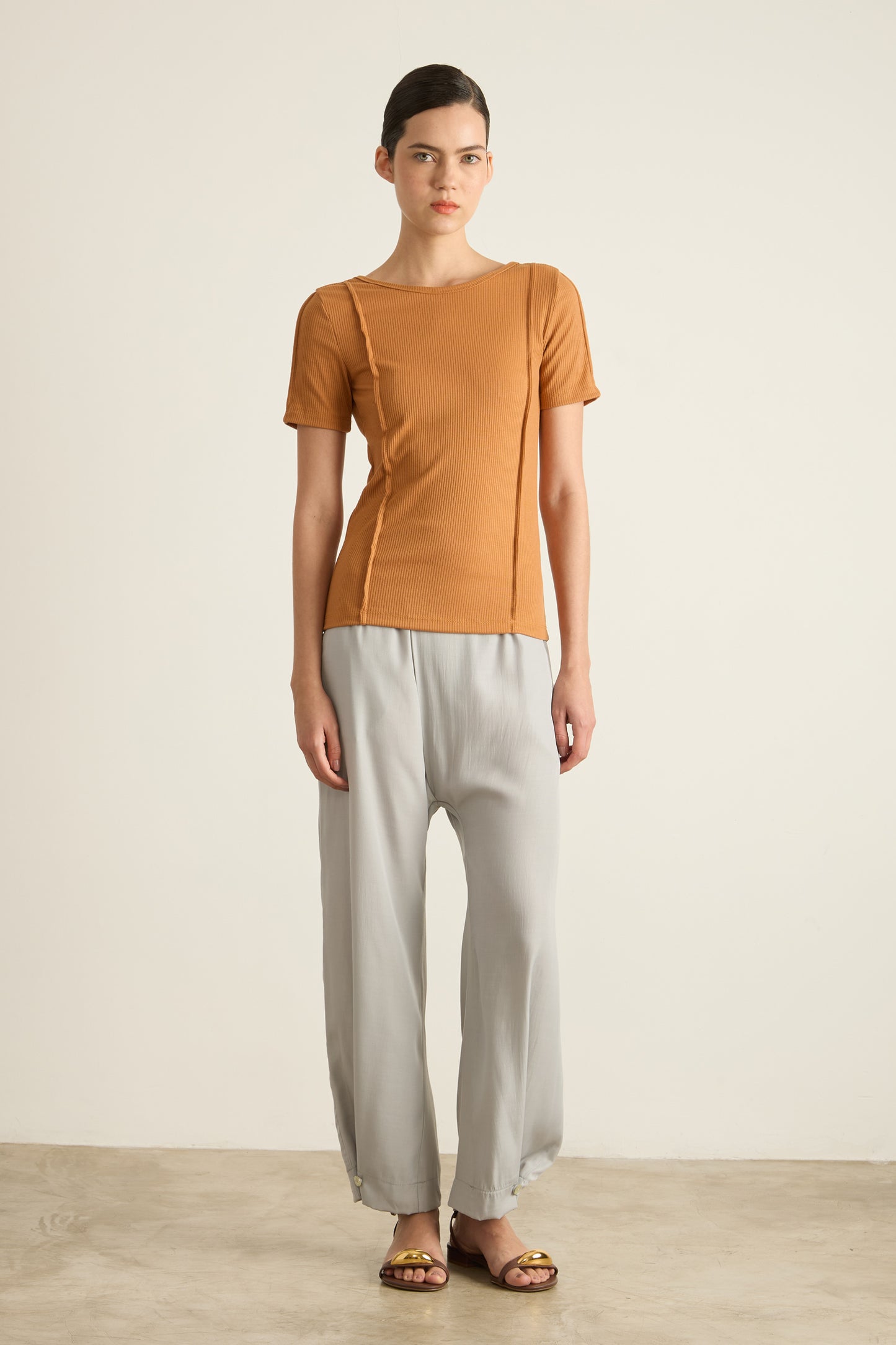 Camiseta Basic Caramelo