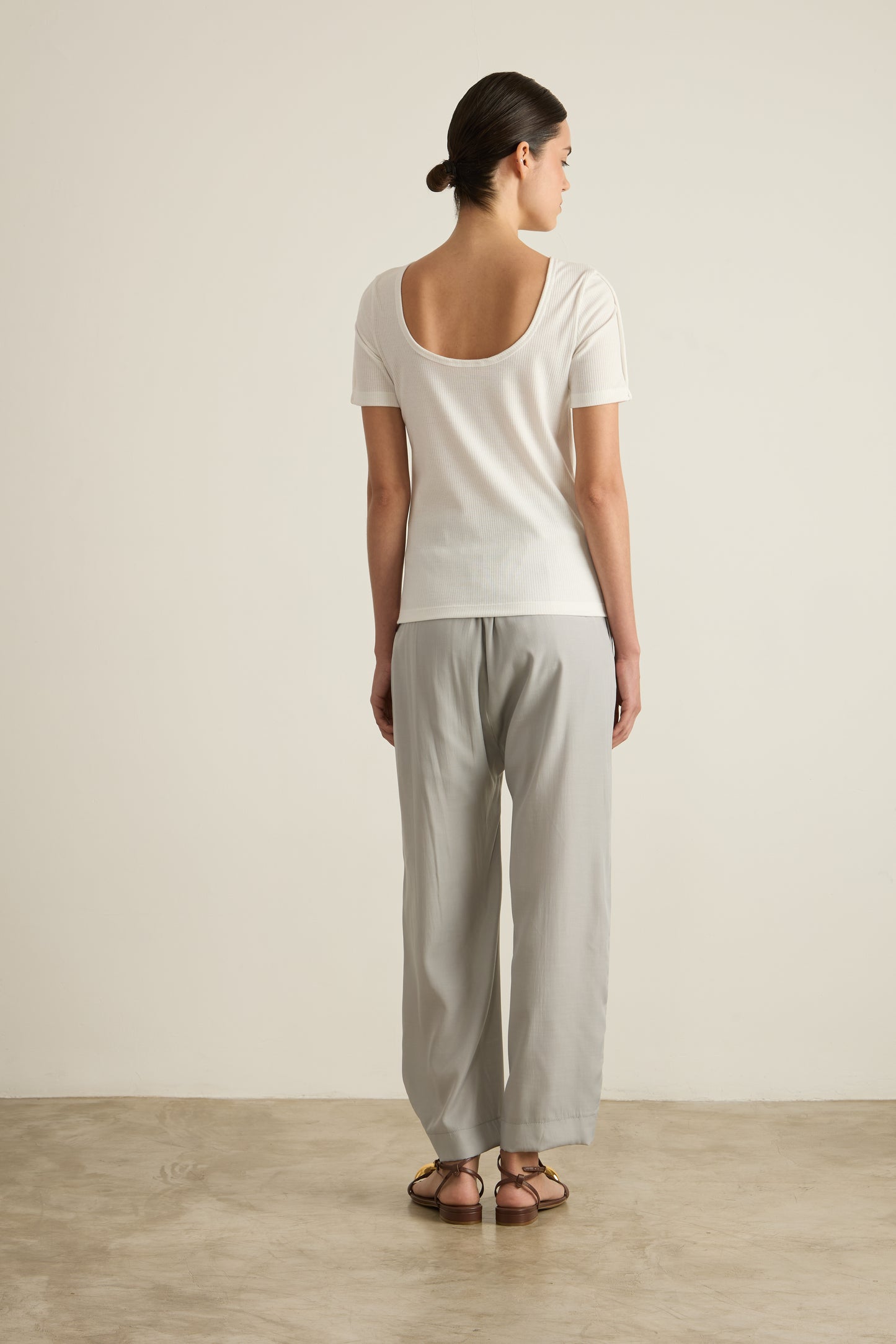 Camiseta Basic Off-white