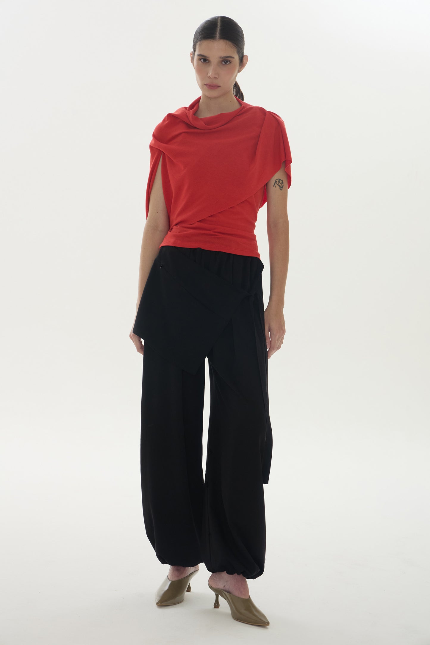 Capa Ofélia Vermelho