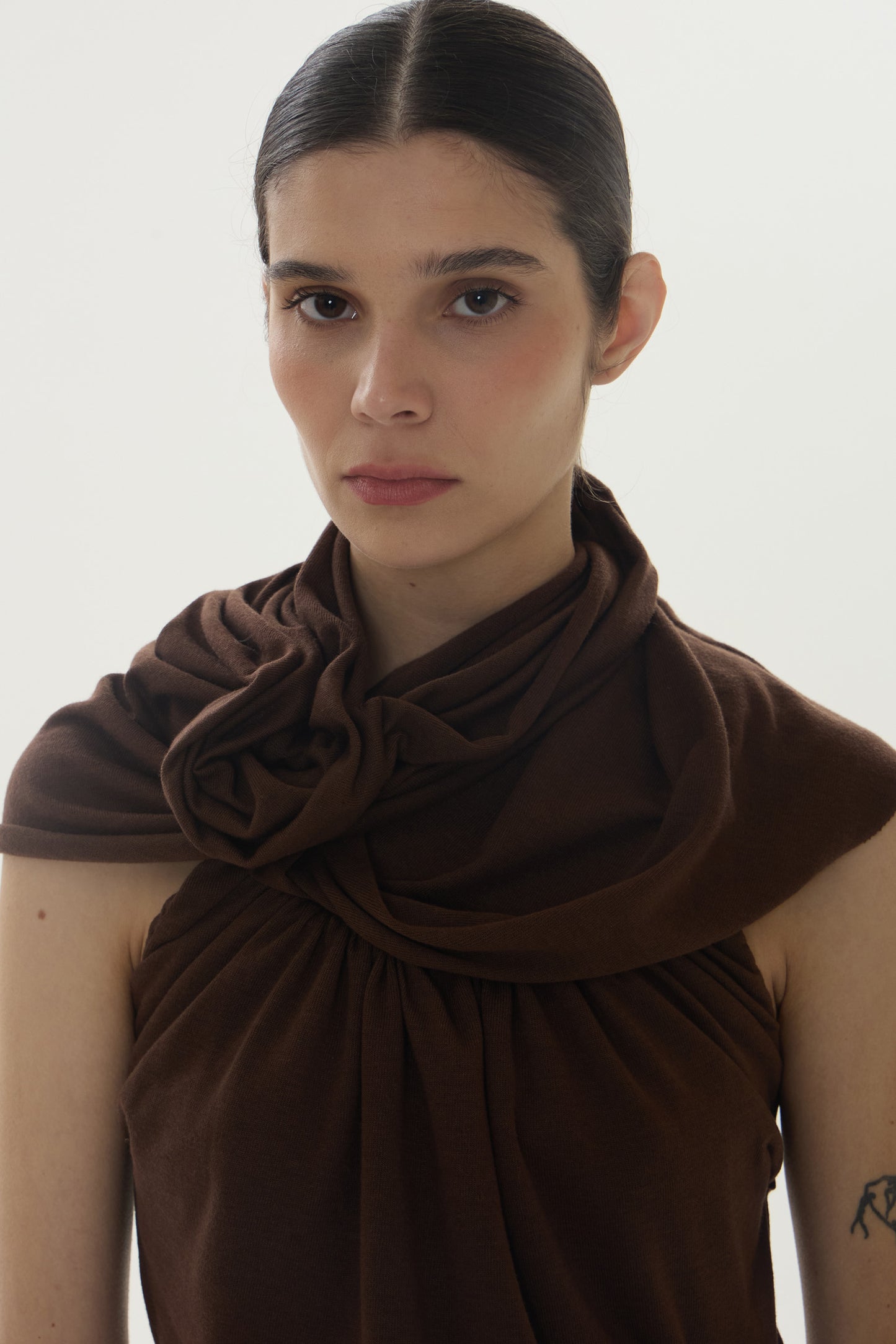 Capa Ofélia Marrom