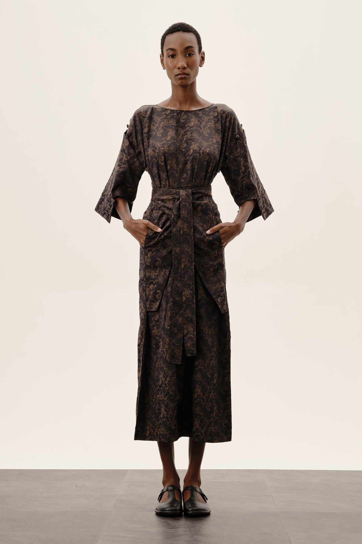 Vestido Hanbok Ônix