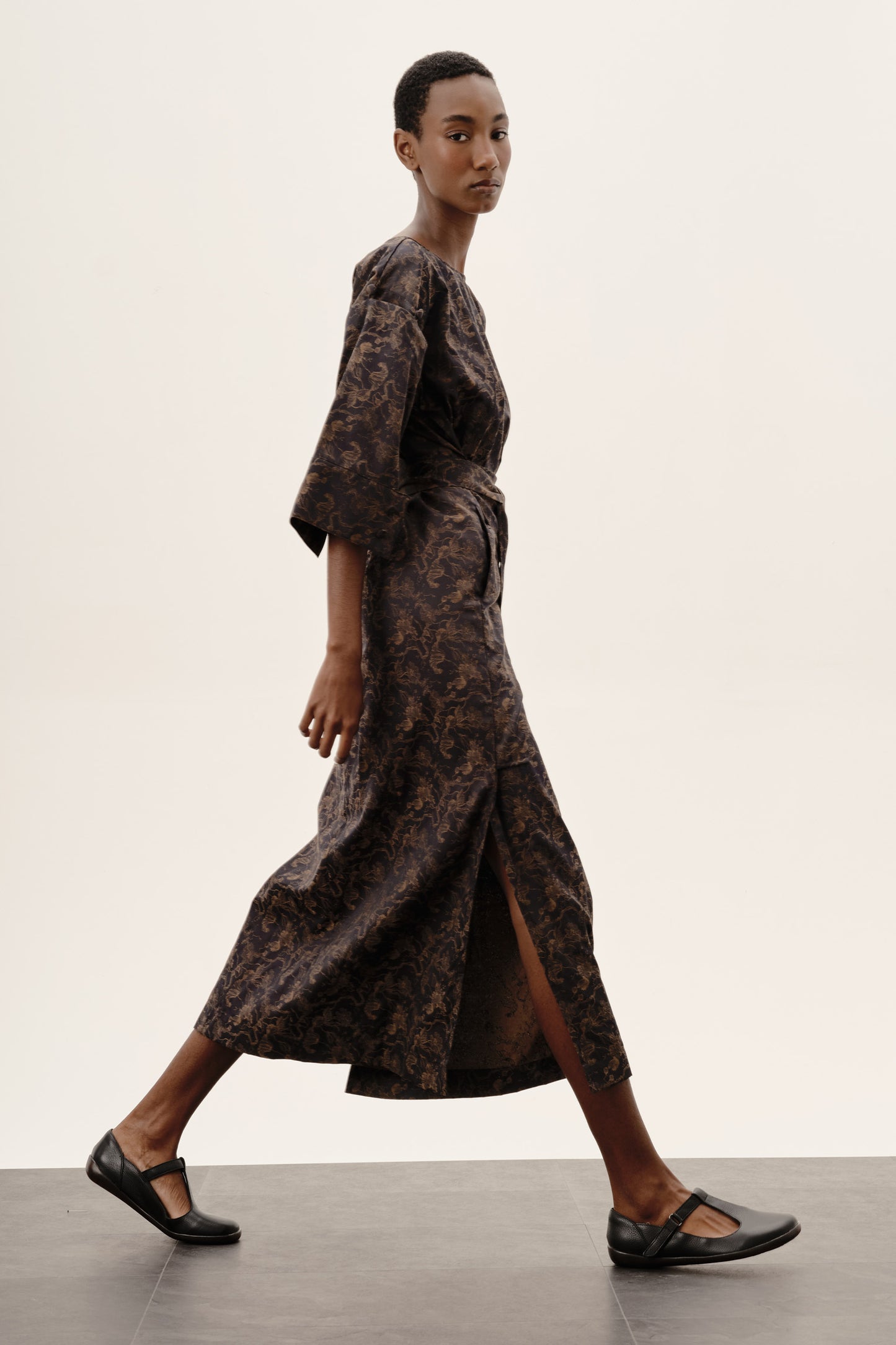 Vestido Hanbok Ônix