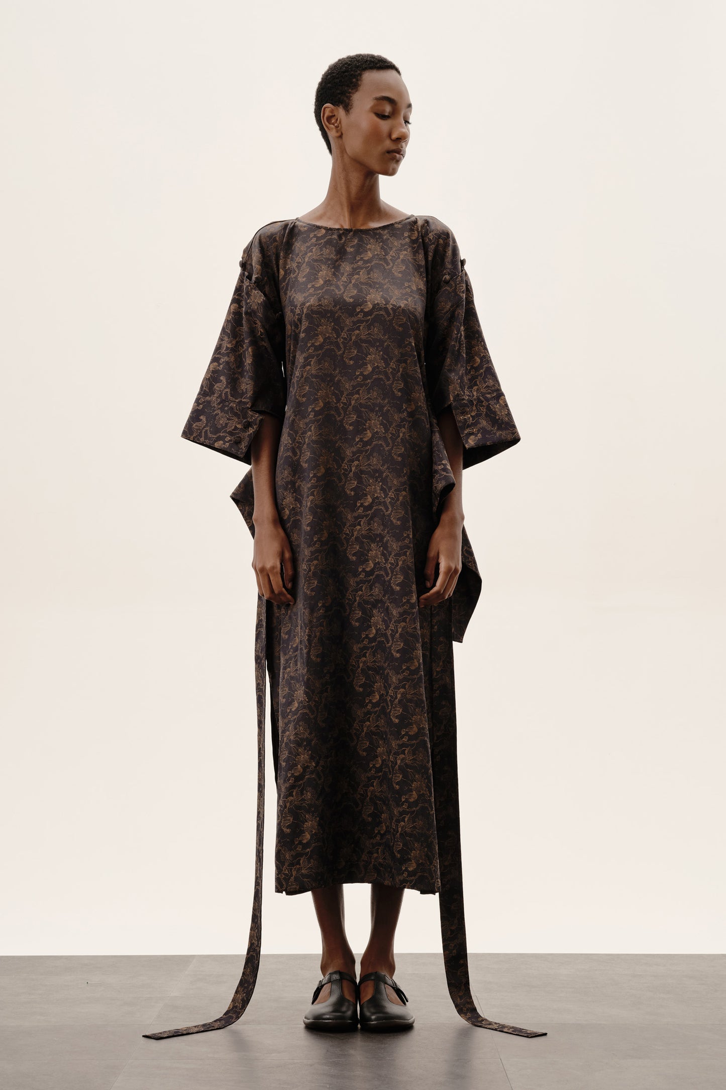 Vestido Hanbok Ônix