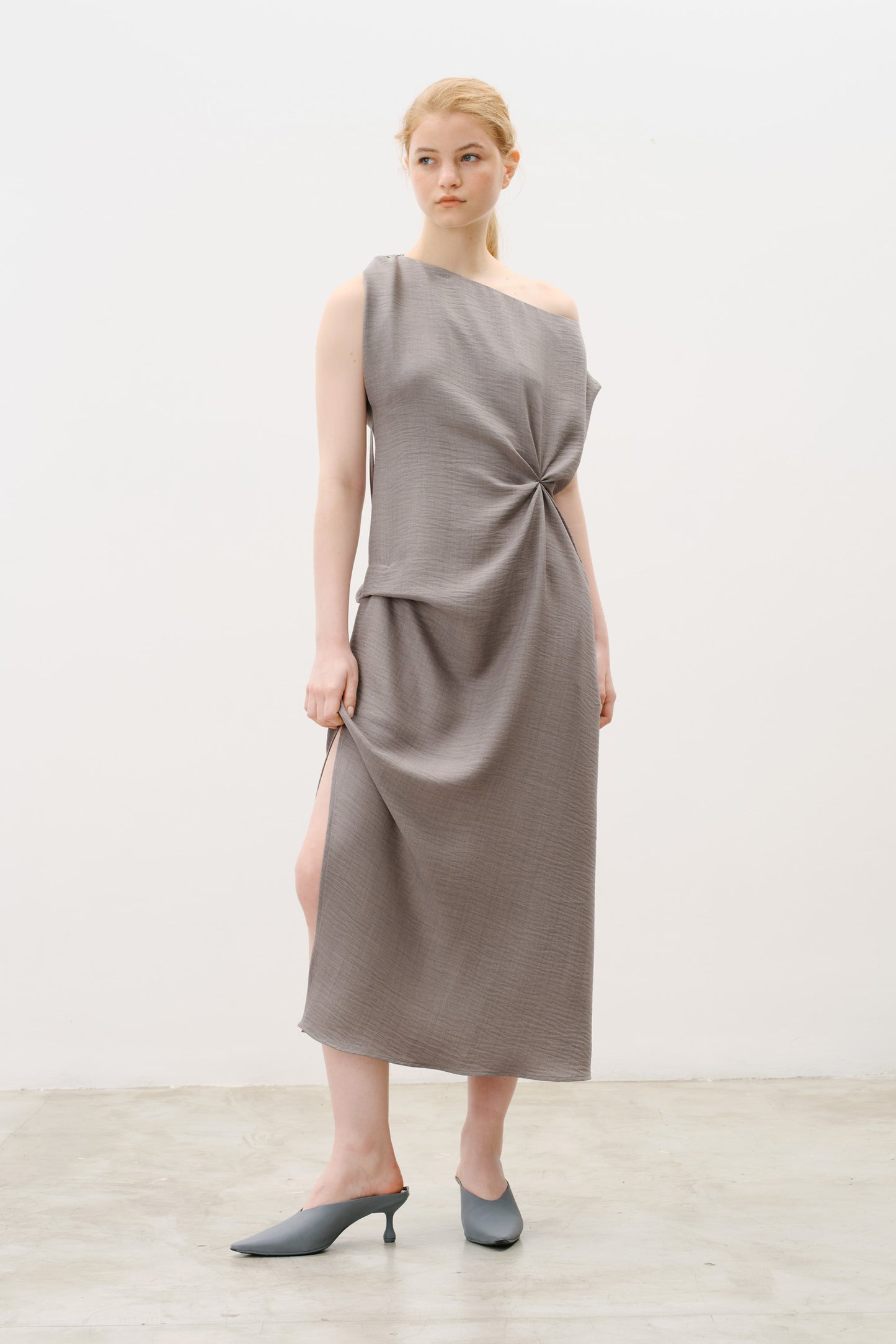 Vestido Iole Cinza