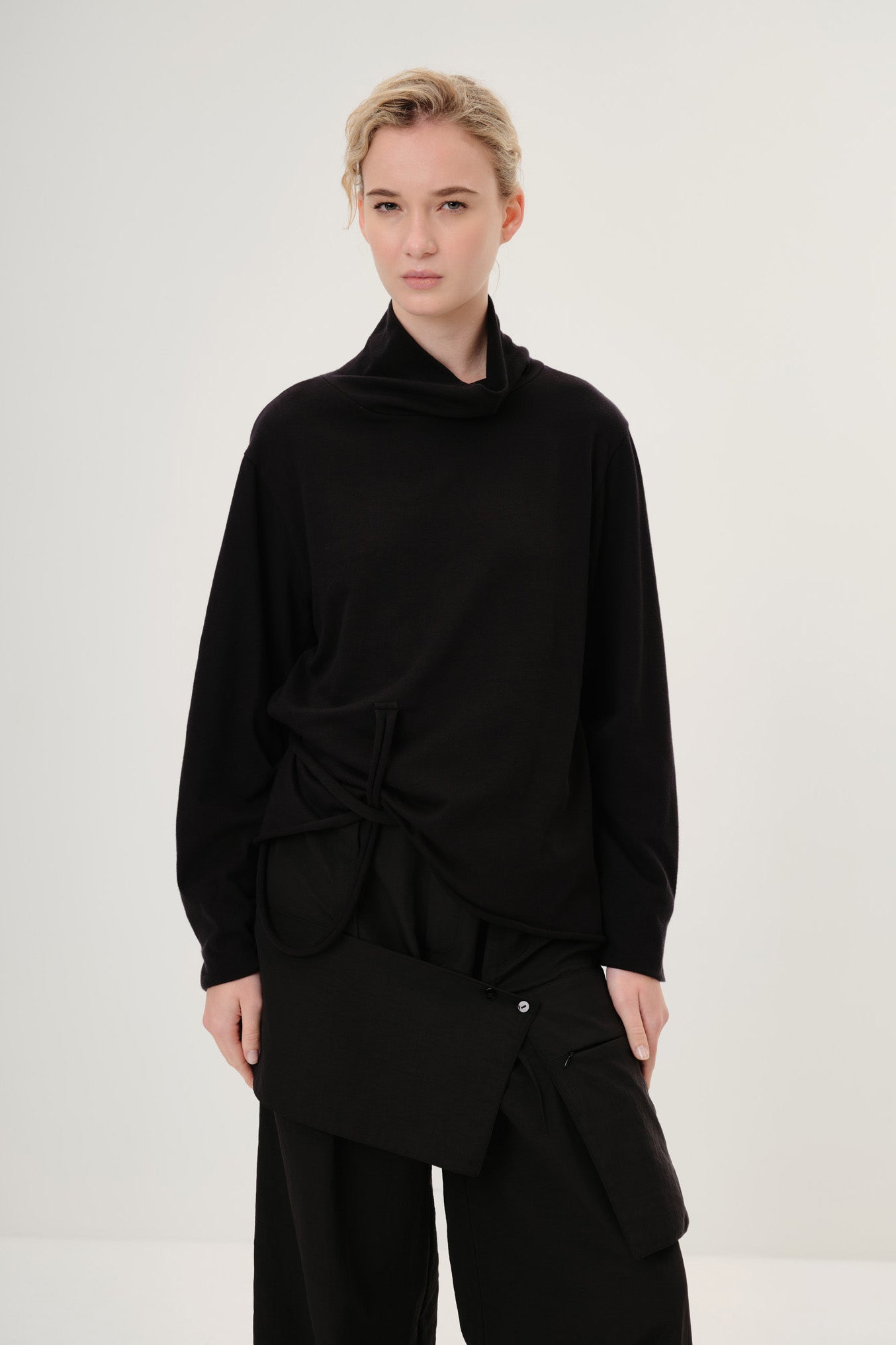 Blusa Anton Preto