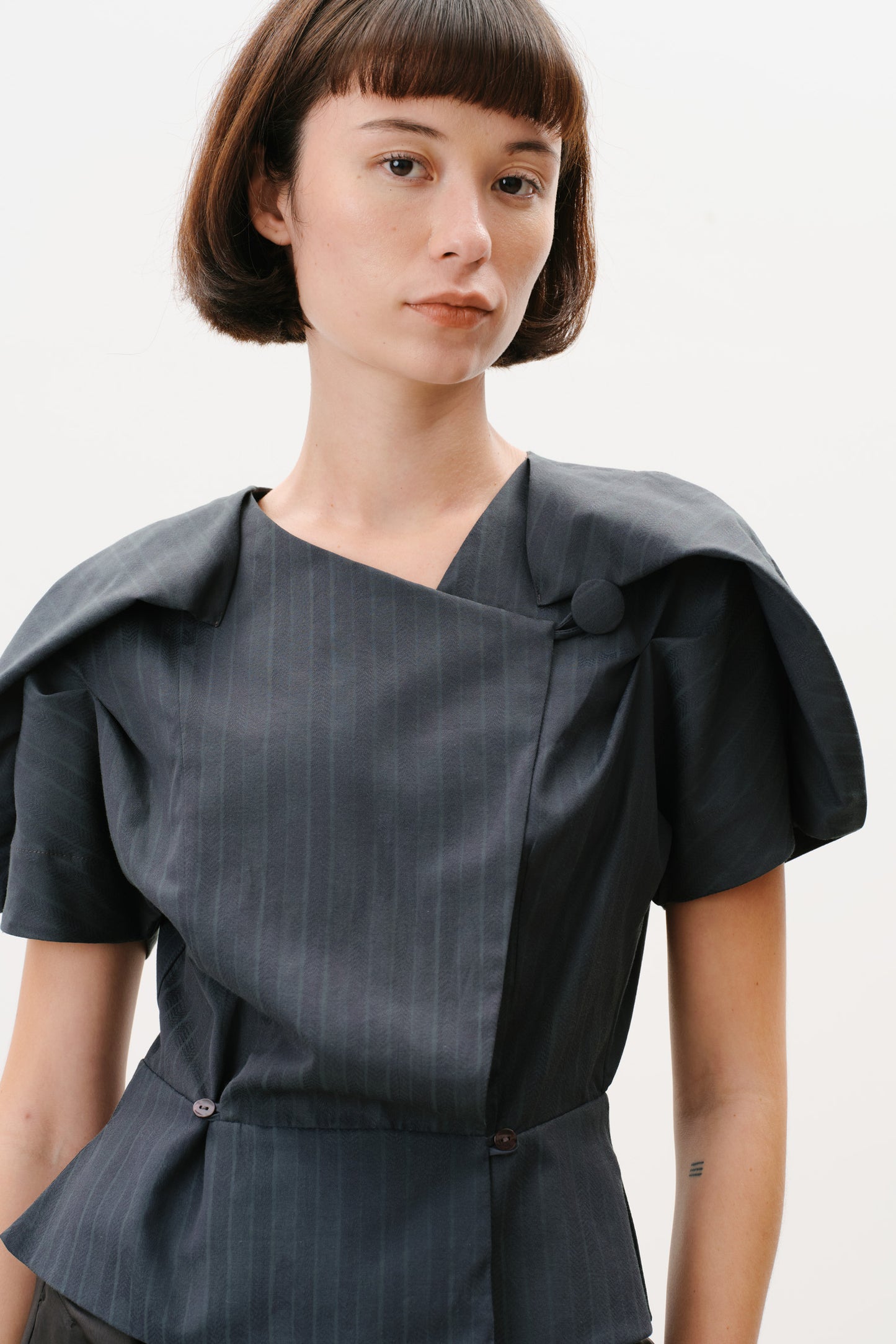Blusa Tsuru Eclipse