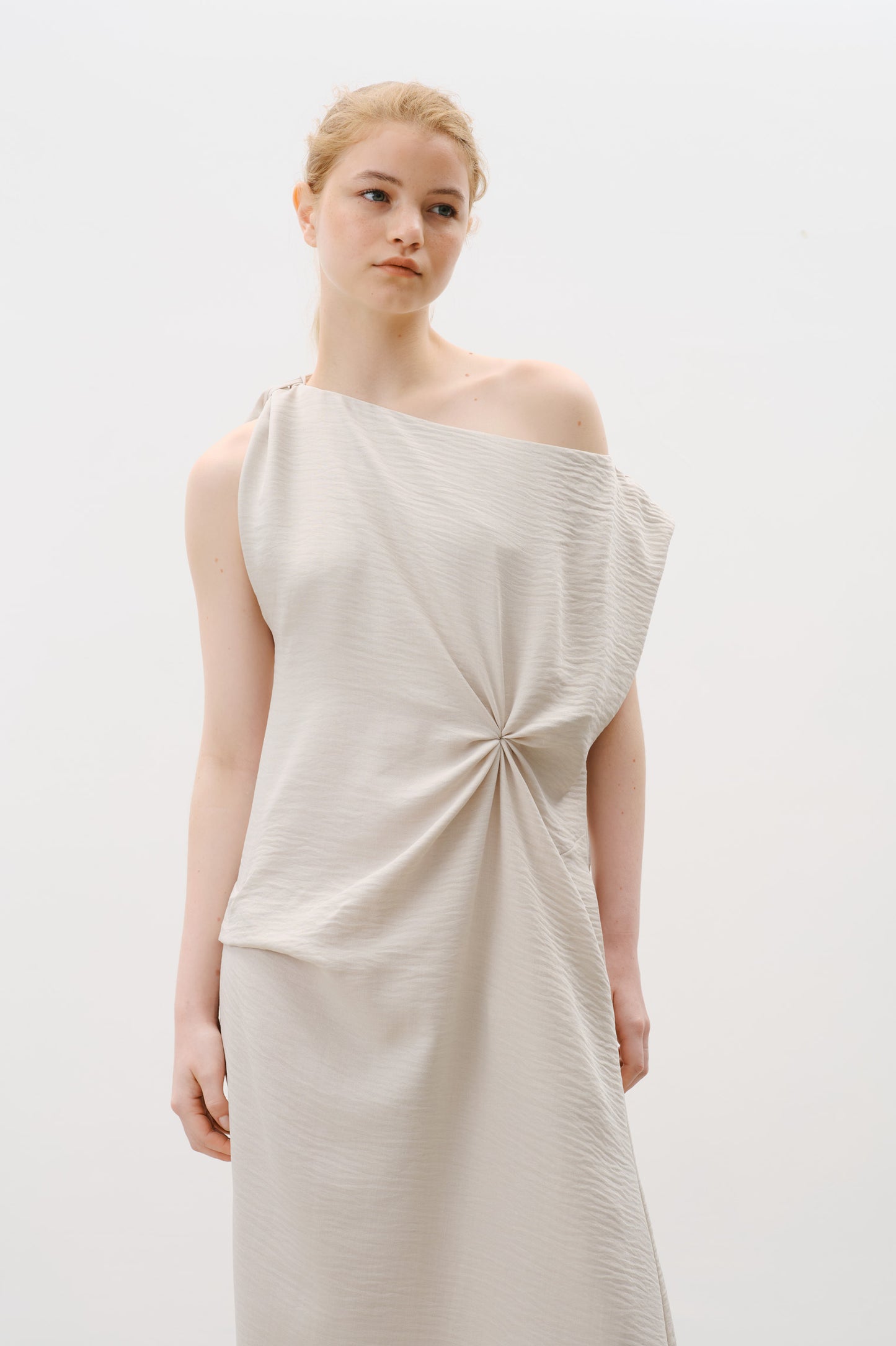 Vestido Iole Areia
