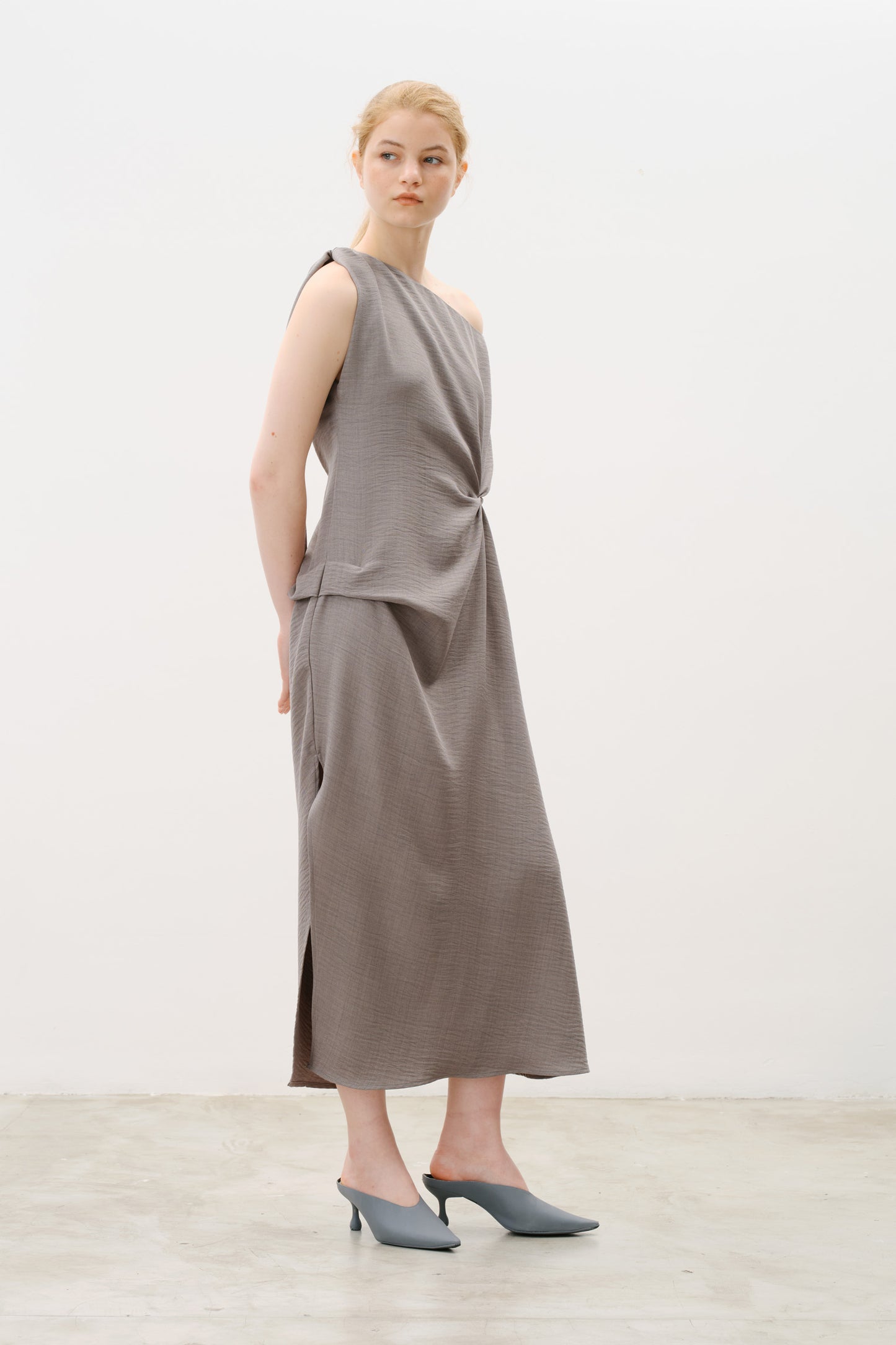 Vestido Iole Cinza