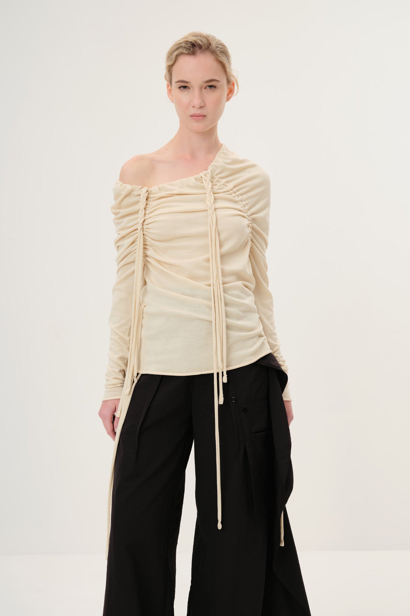 Blusa Julieta Areia
