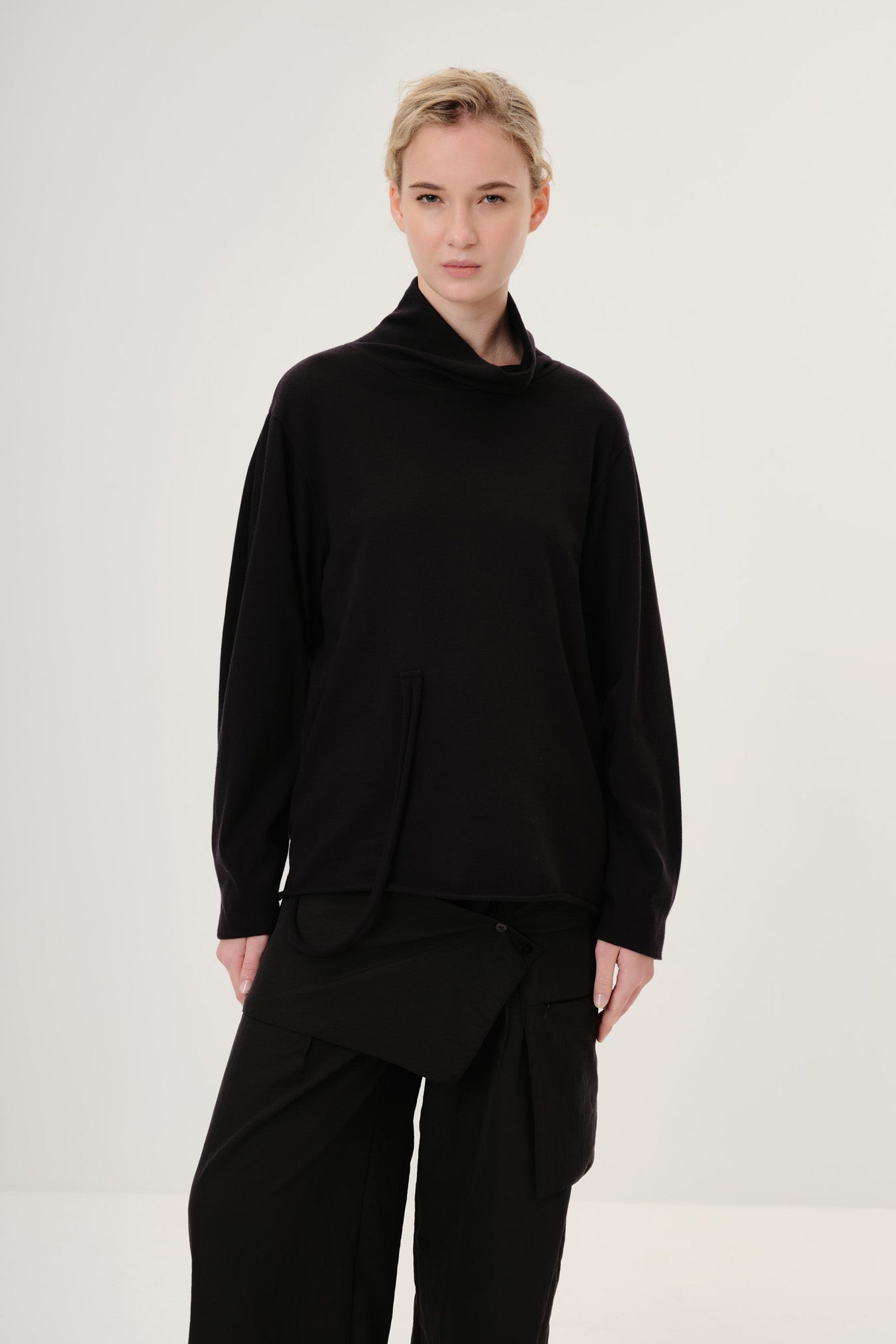 Blusa Anton Preto