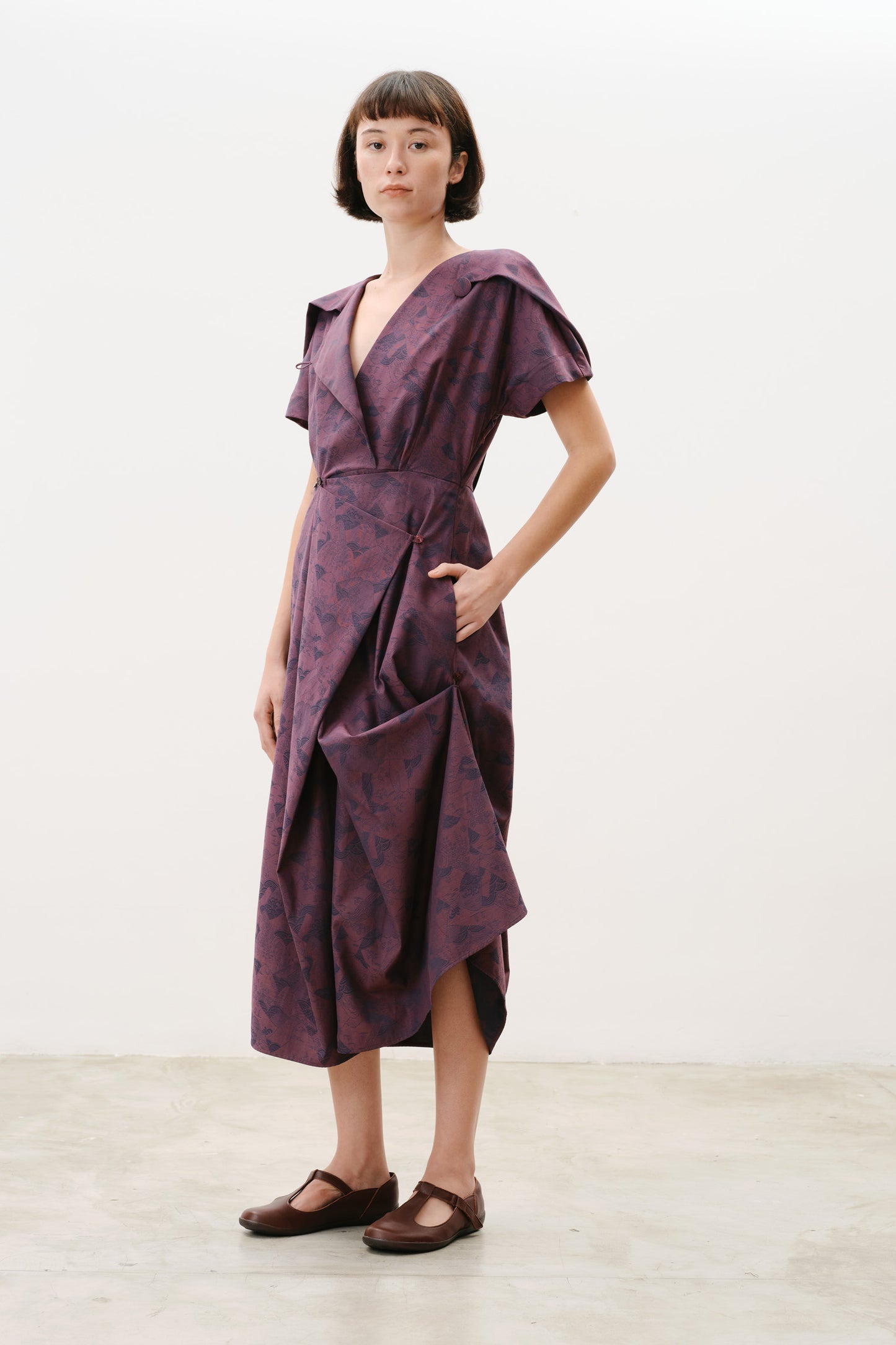 Vestido Tsuru Ameixa