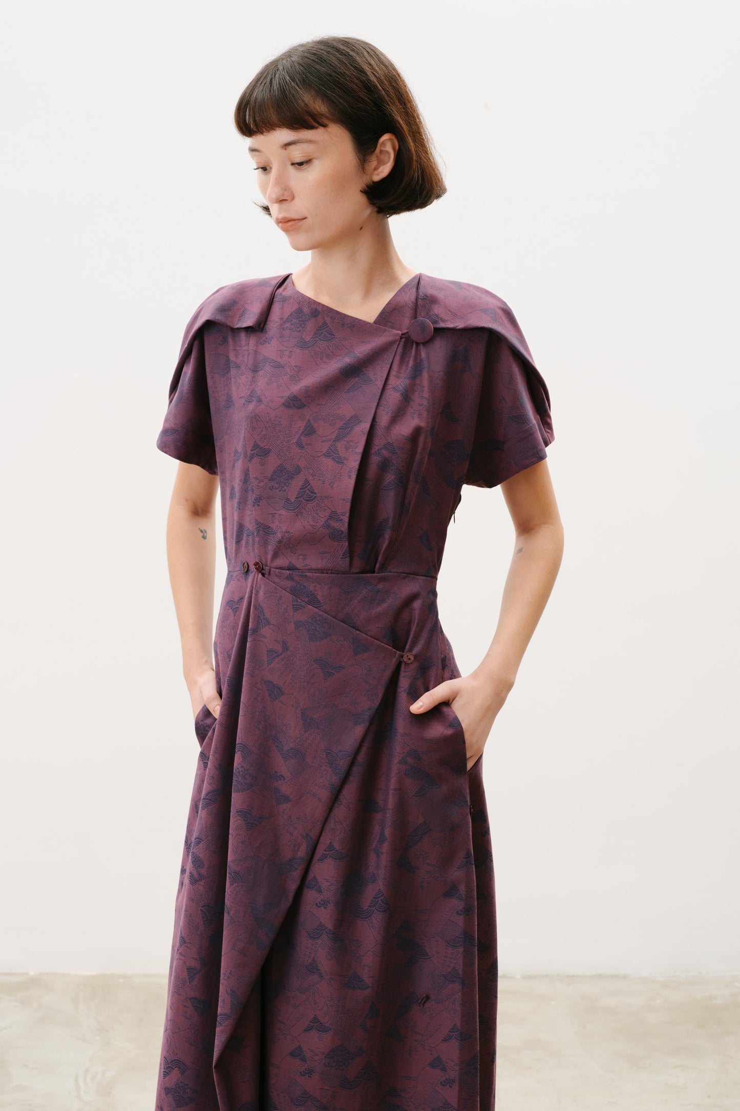 Vestido Tsuru Ameixa