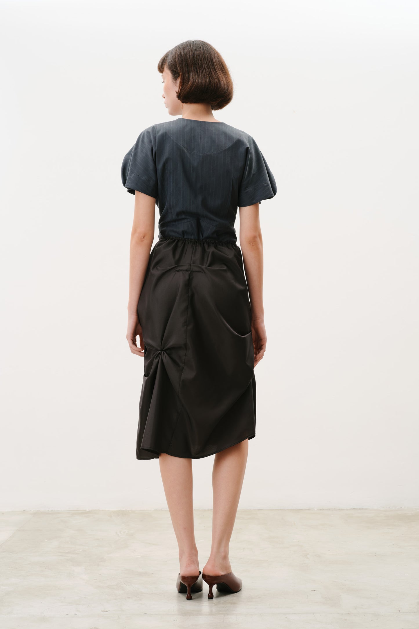Saia Luna Preto