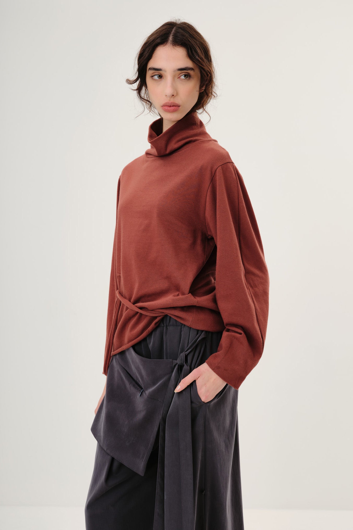 Blusa Anton Marrom