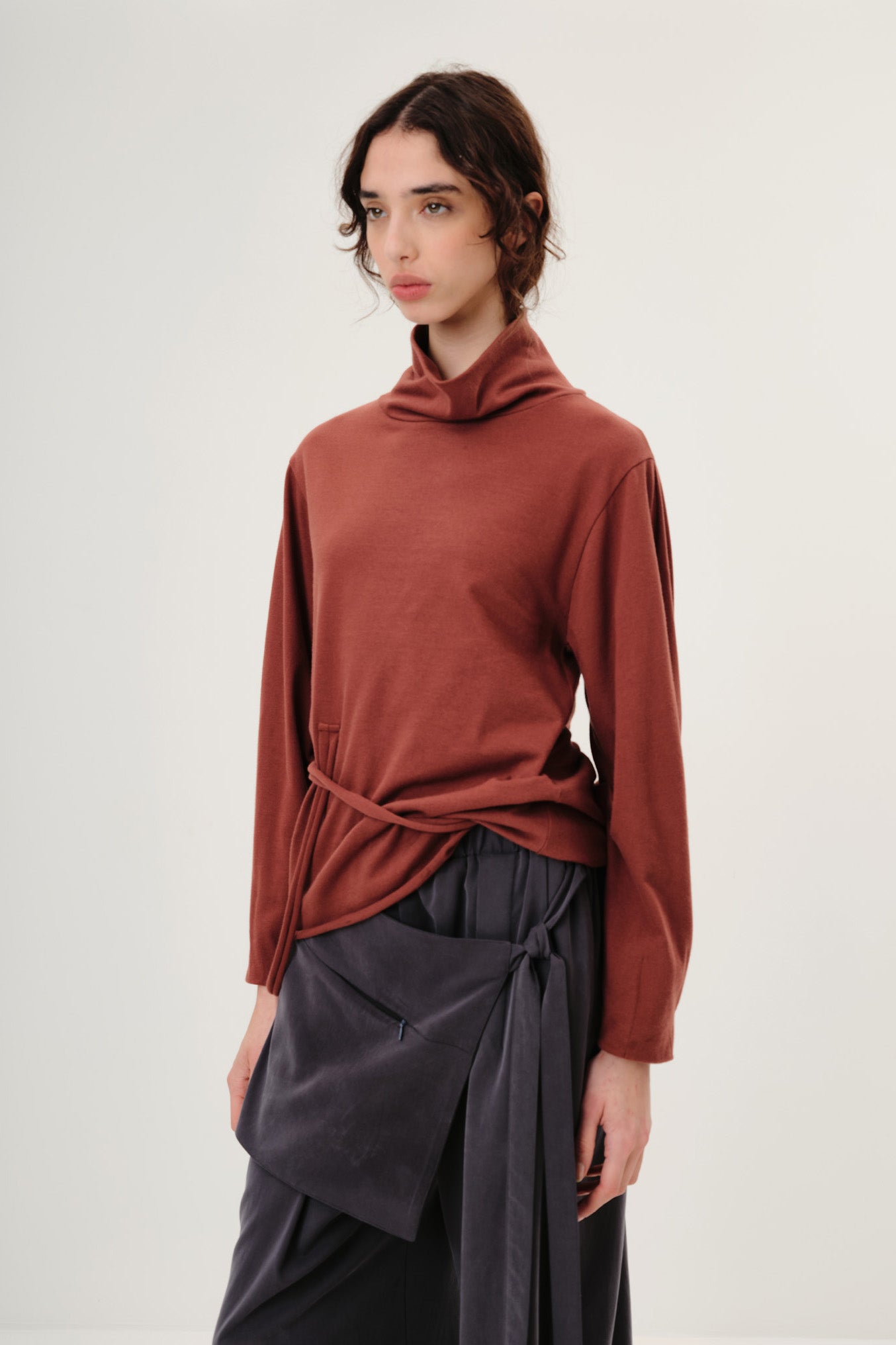 Blusa Anton Marrom