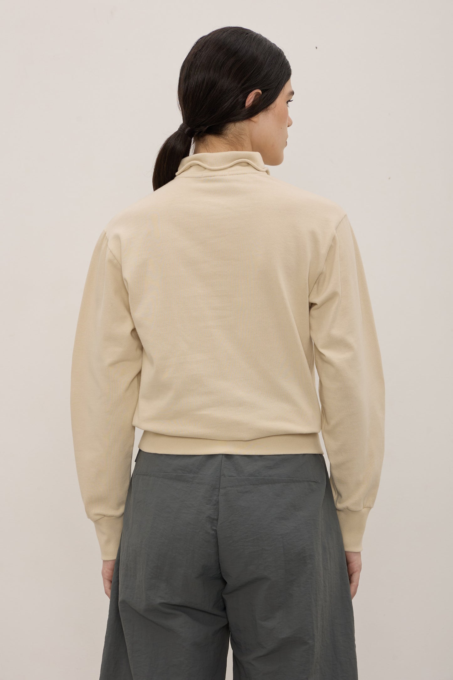 Blusa Leo Areia
