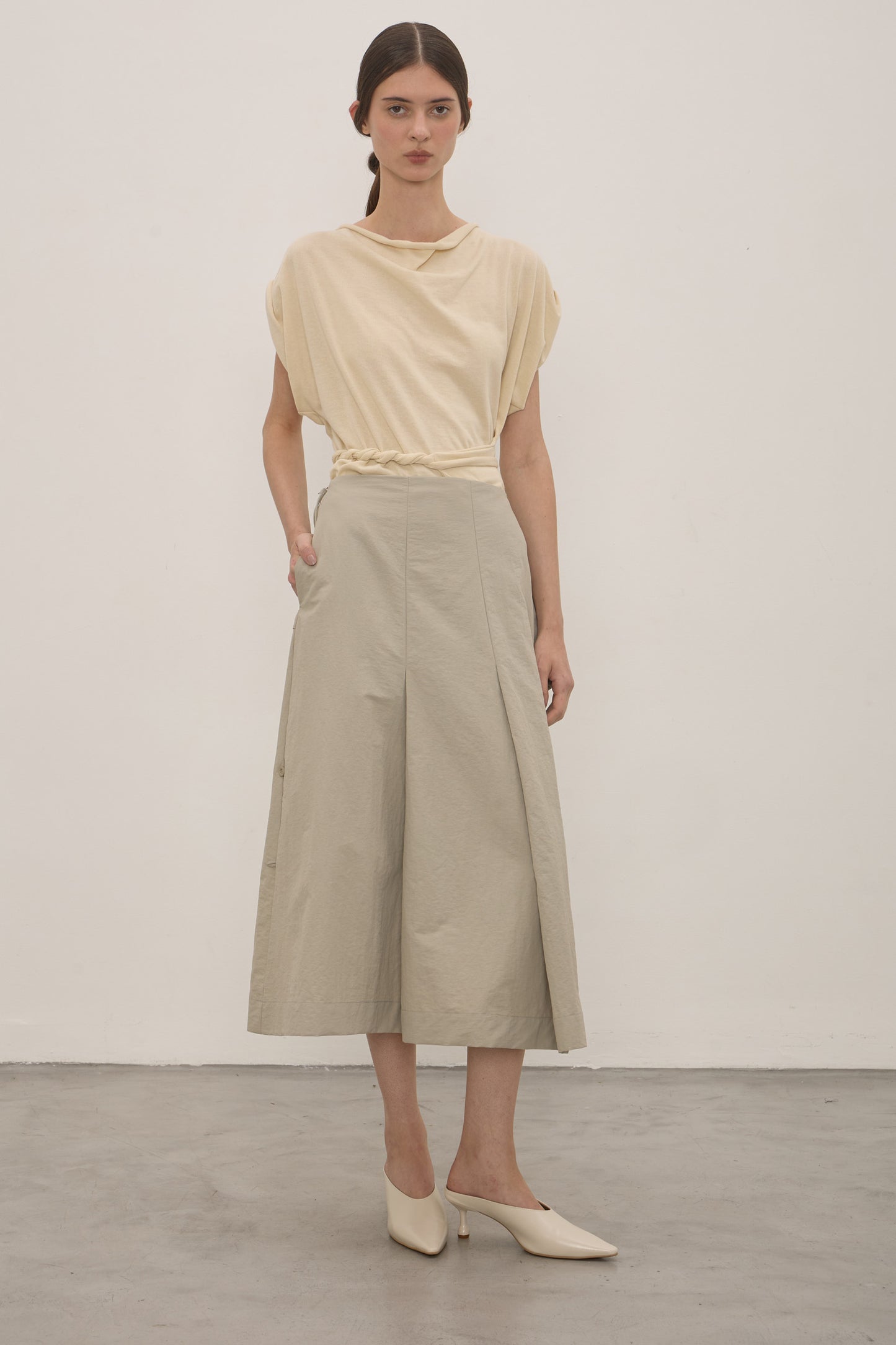 Saia Rei Nylon Khaki