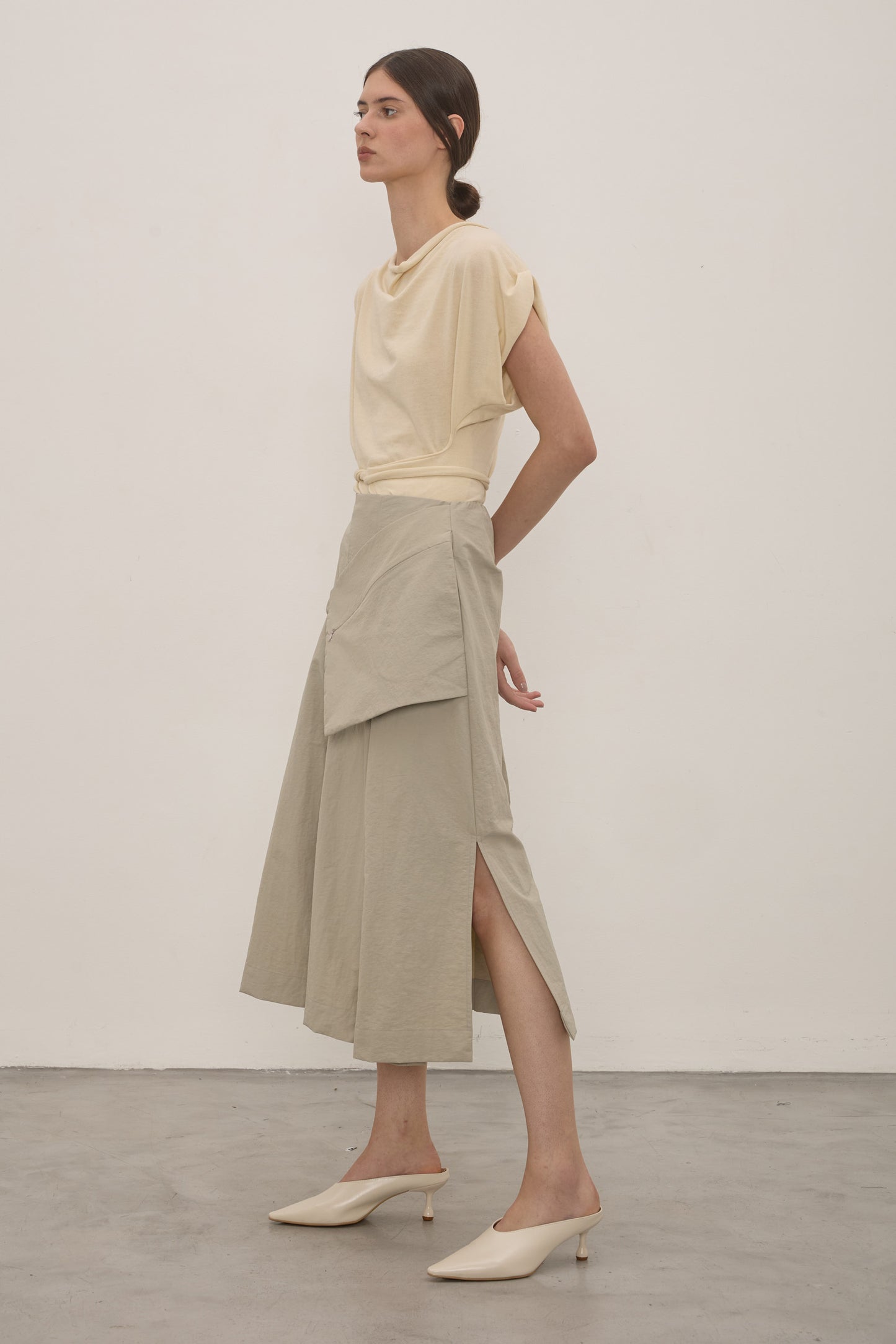 Saia Rei Nylon Khaki