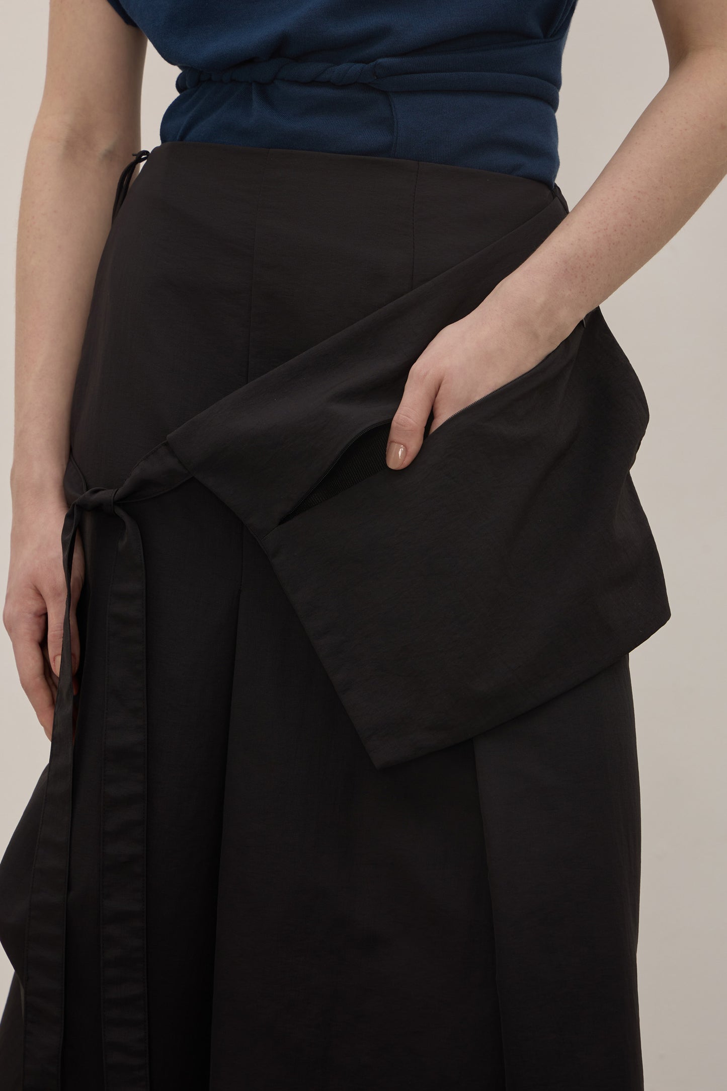 Saia Rei Nylon Preto