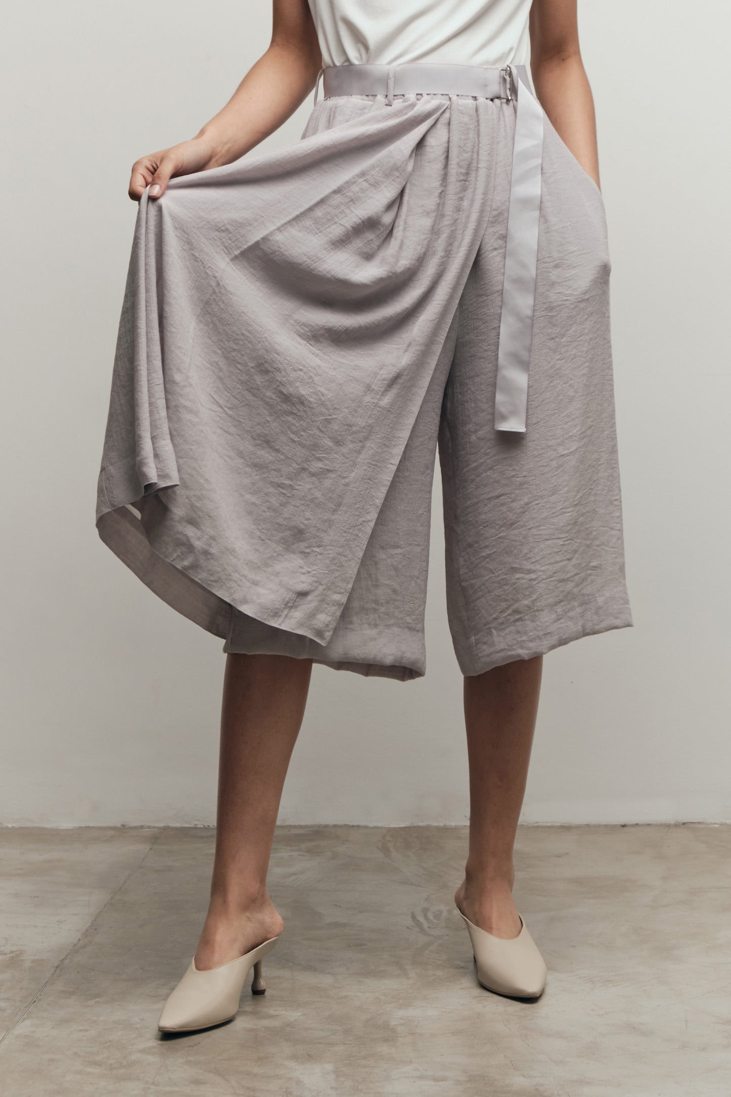 Saia-bermuda Iole Garoa