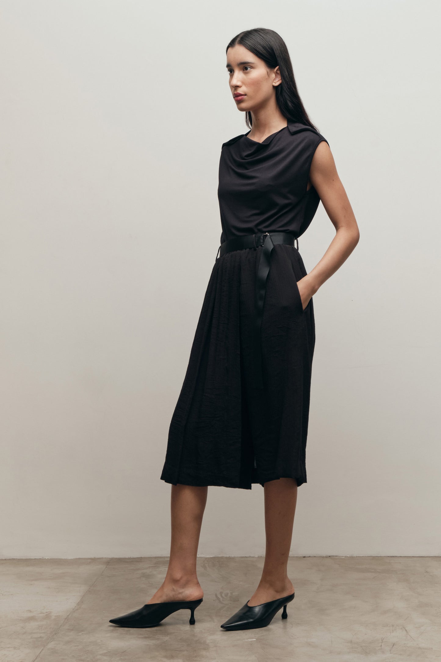 Saia-bermuda Iole Preto