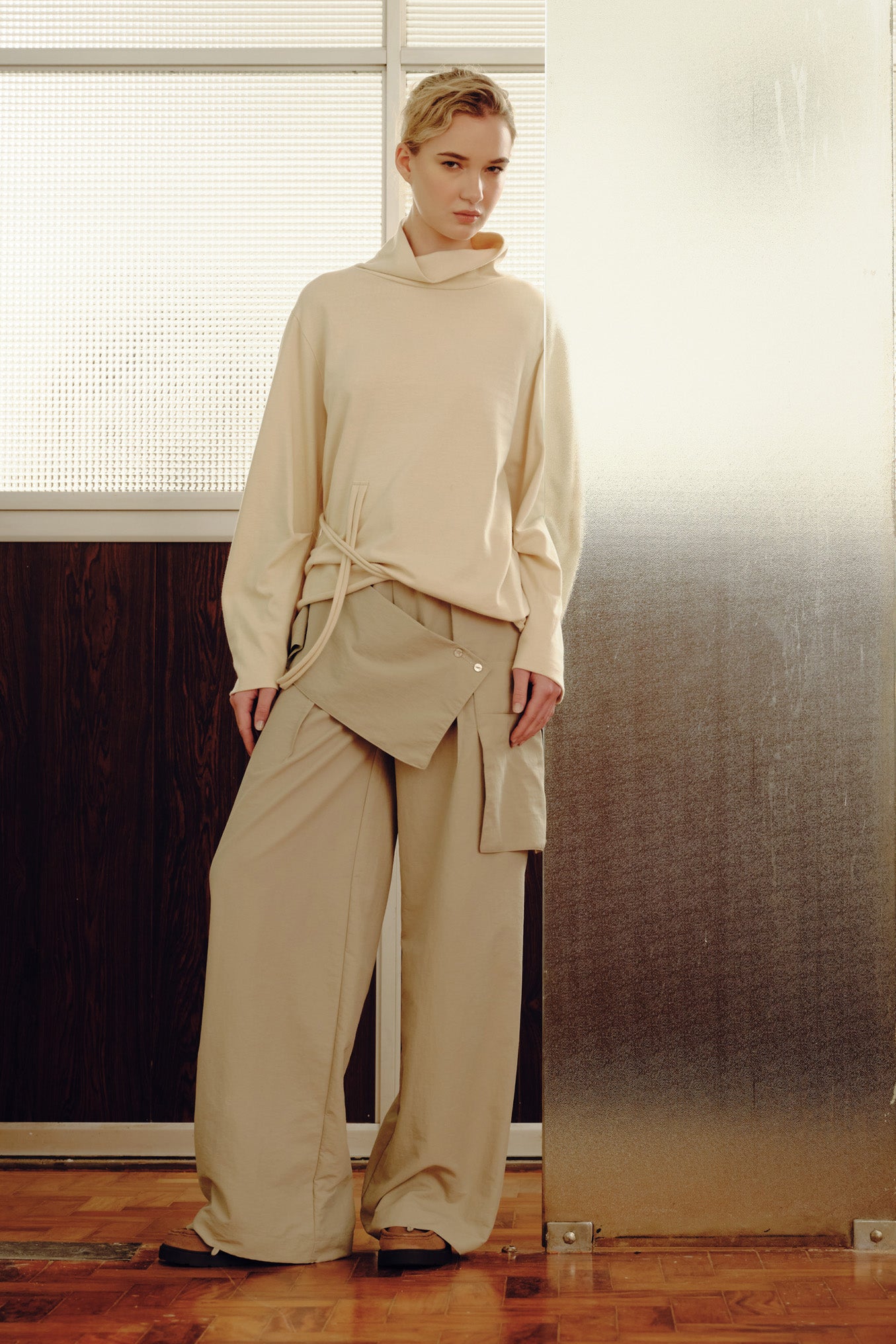 Blusa Anton Areia